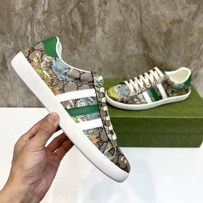 Gucci Sneakers